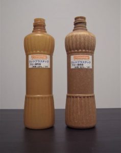 ブロー成形ボトル